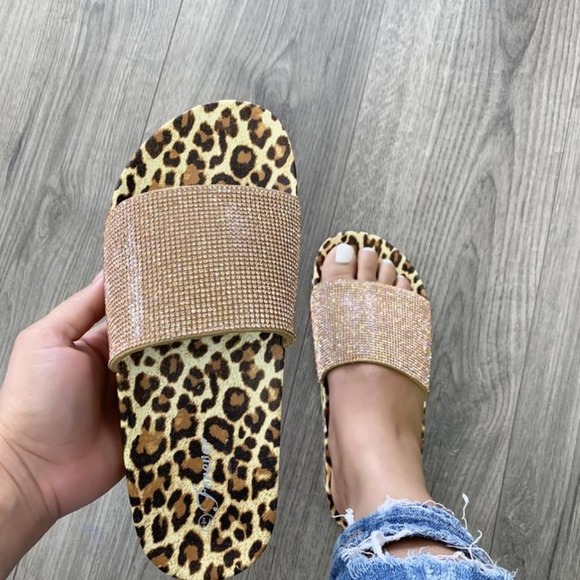 Shoes - NEW Snake Sparkle Slide Sandals